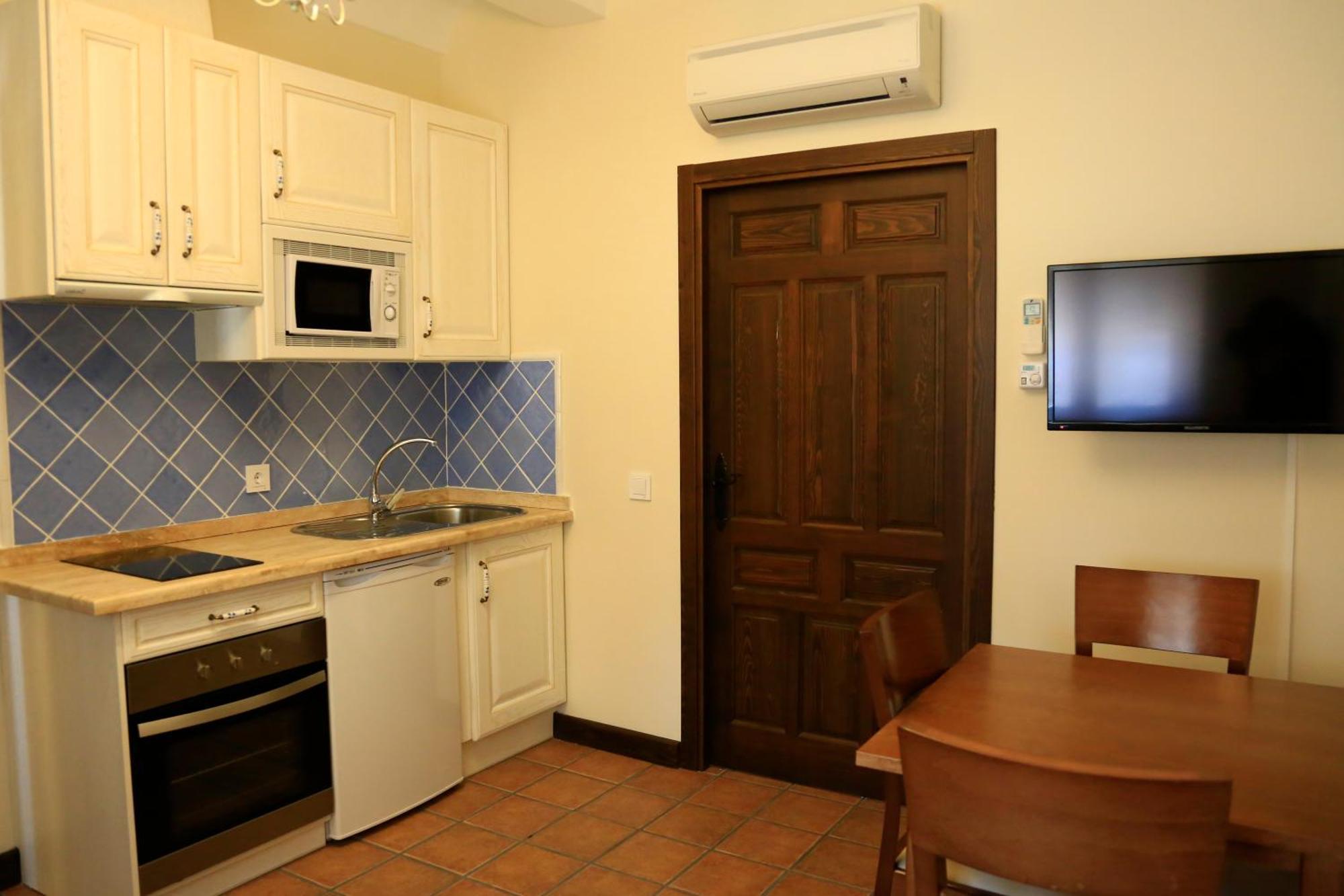 Complejo Turistico Rural Fuente Taray Apartment Malagon Bagian luar foto